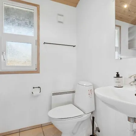 בית נופש Seaview With Sauna Near The *