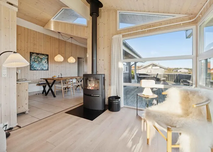 Seaview With Sauna Near The * Sjolund