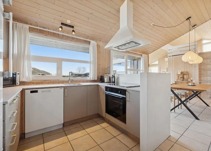 Seaview With Sauna Near The * Sjolund