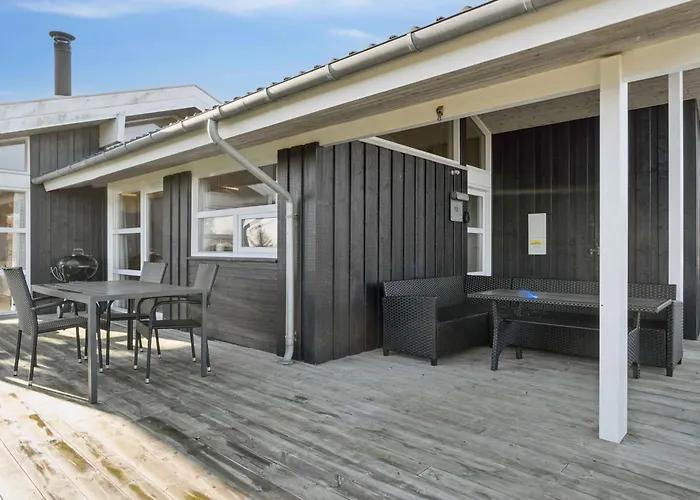 Seaview With Sauna Near The * Sjolund